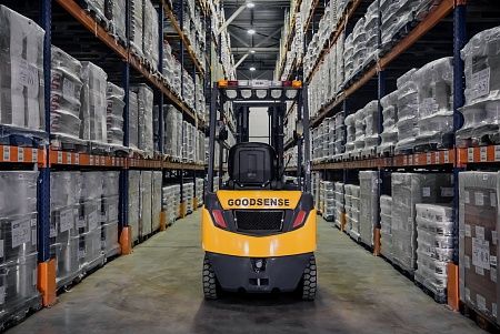  Дизельный погрузчик GOODSENSE FD15 1,5т 4,8м Yanmar Арт 424765 низкие цены 